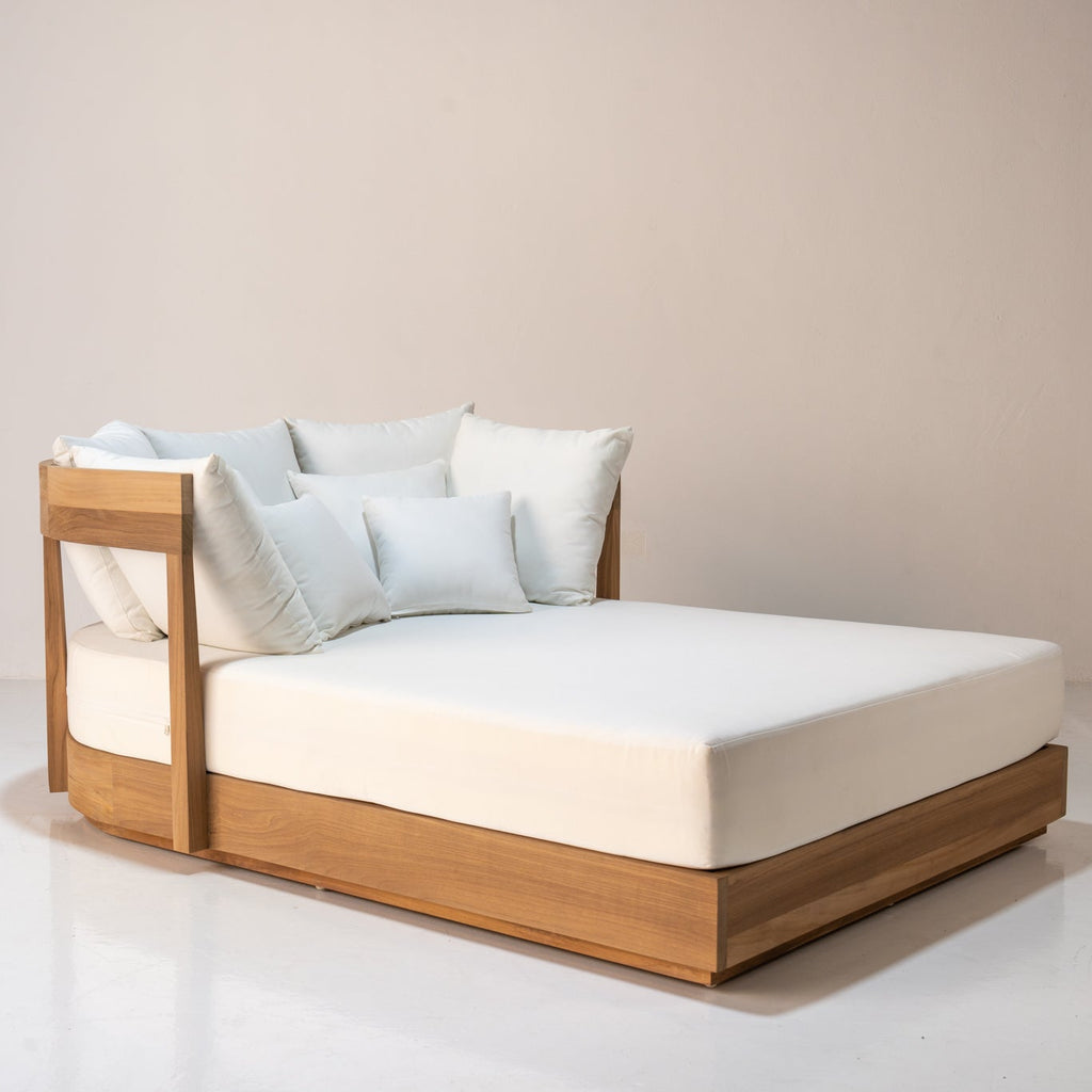 Mahra Teak Daybed Perspective View 1
