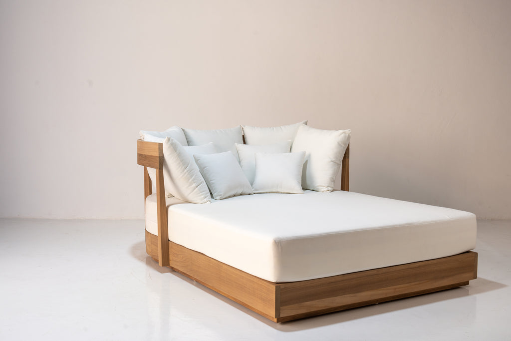 Mahra Teak Daybed Perspective View 2