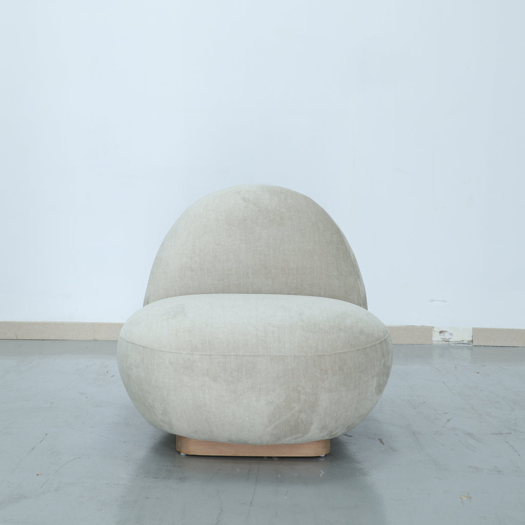 Maison Moise Lounge Chair Front View 1