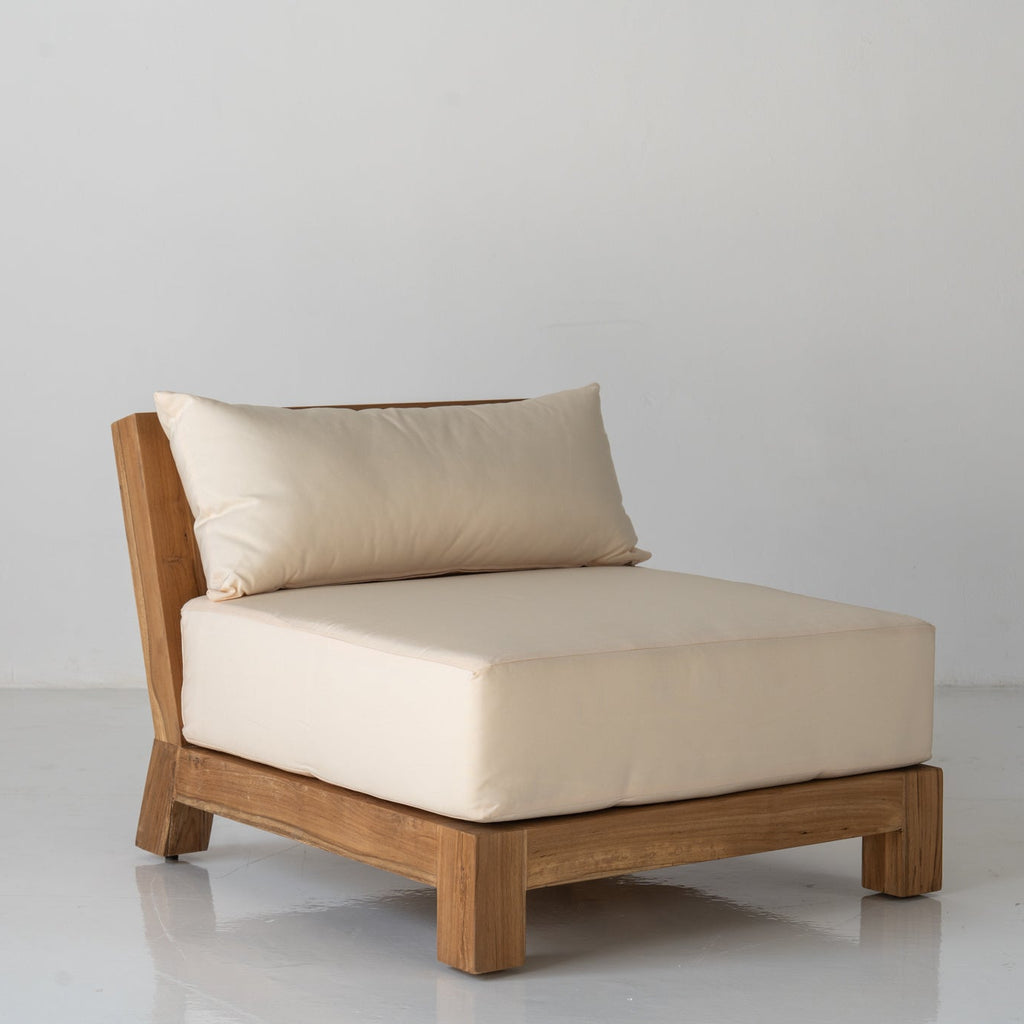 Malta Teak Frame Lounge Chair Perspective View 1