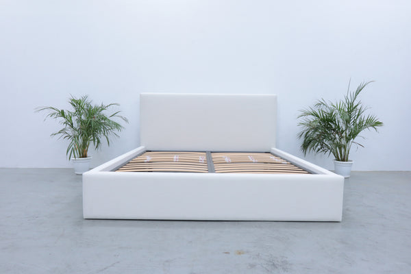 Minimalist Bed