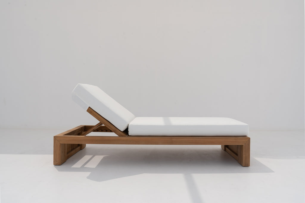 Modern Teak Sunbed Side view