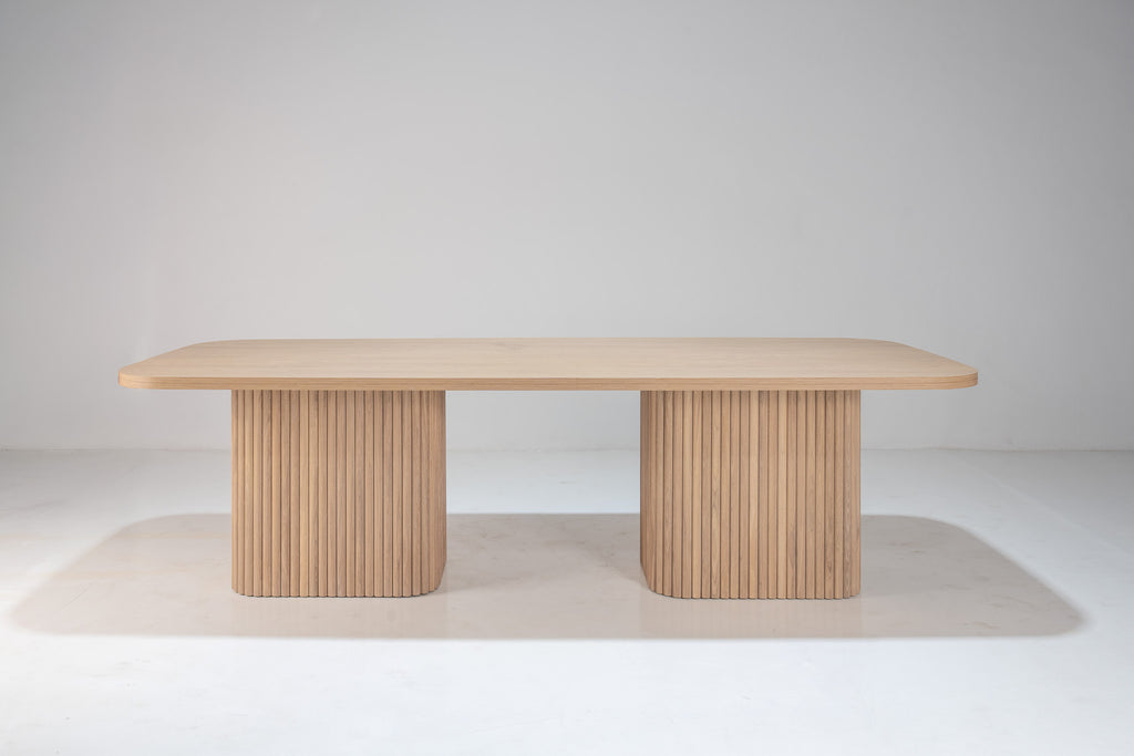 Mysa Oak Dining Table Front View 1