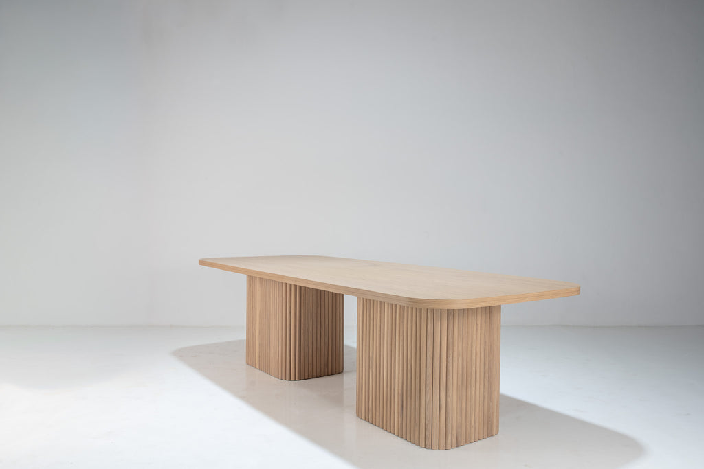 Mysa Oak Dining Table Perspective View 2