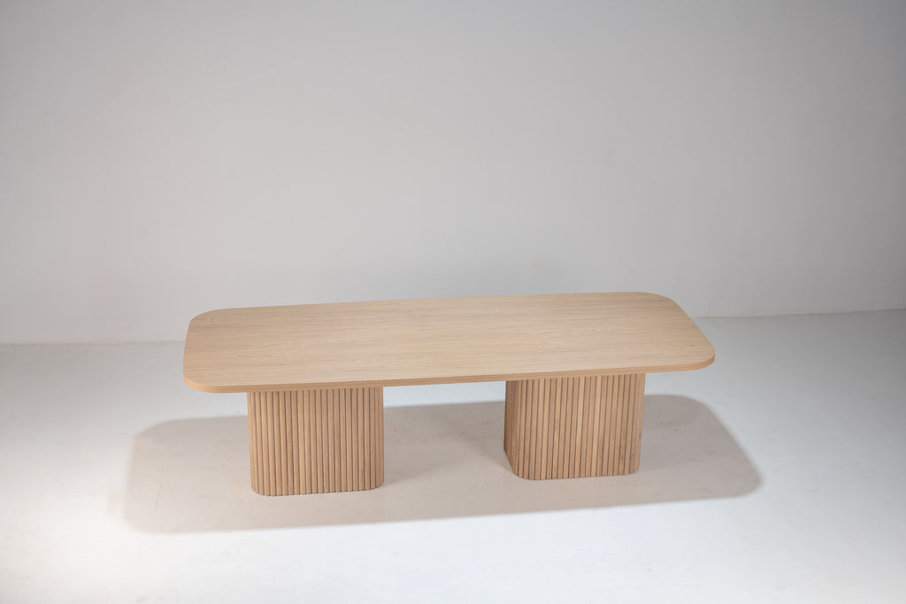 Mysa Oak Dining Table Perspective View 5