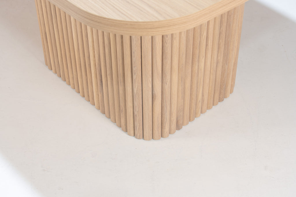 Mysa Oak Dining Table Perspective View 9