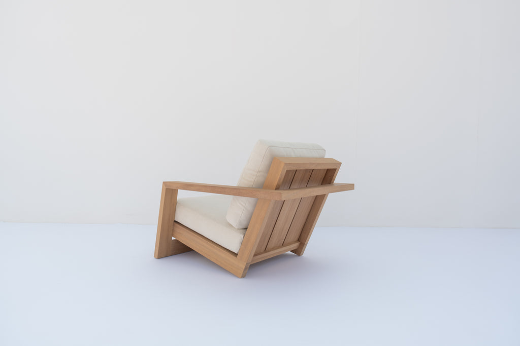 Newport Firepit Lounge Chair Perspective View 5