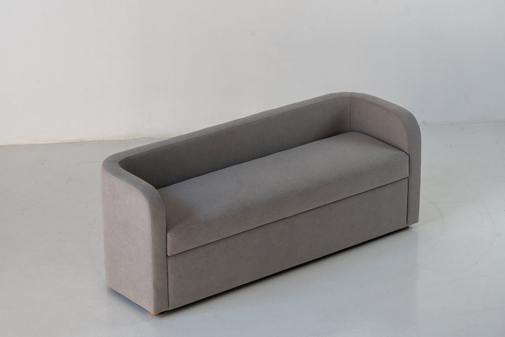 Norr End Of Bed Storage Bench Perspective View 4