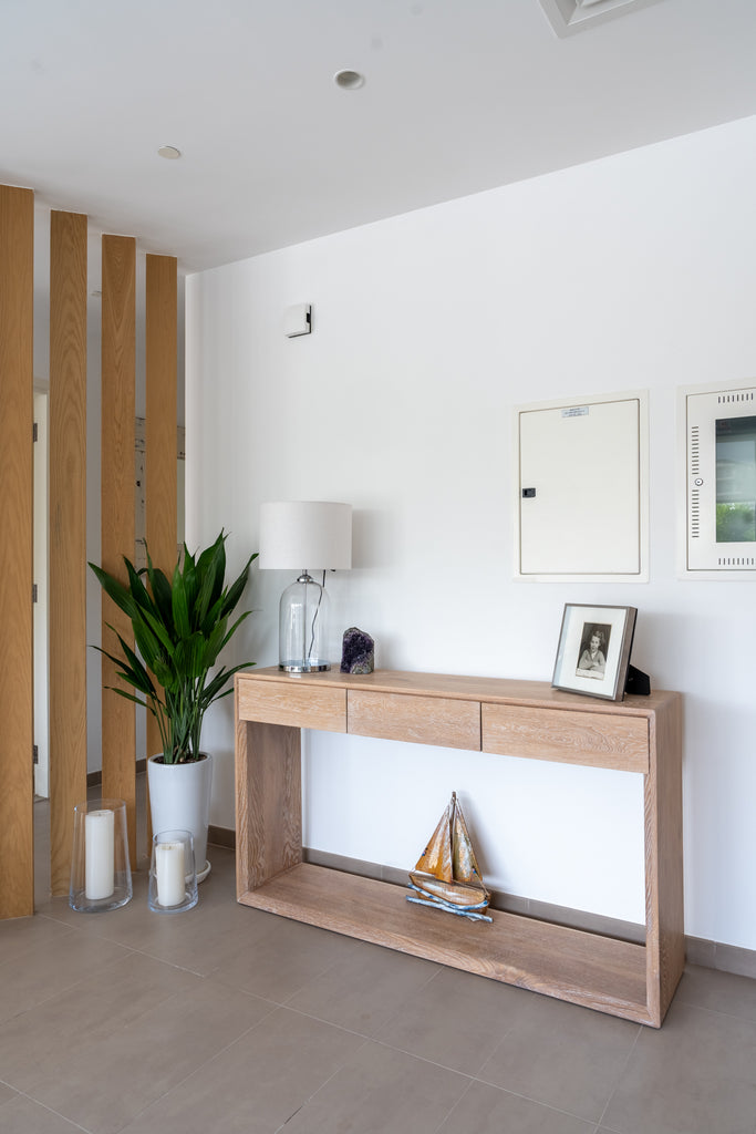Oak Console table with Drawers Indoor Perspective View 6