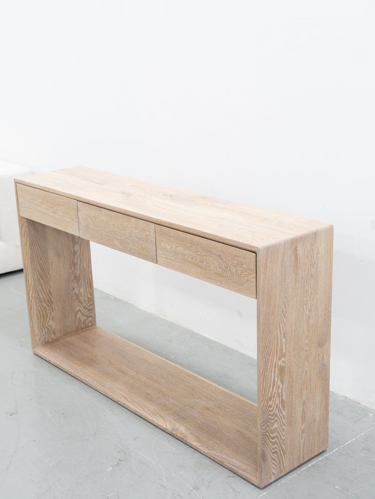 Oak Console table with Drawers Top Detailed Texture View 1