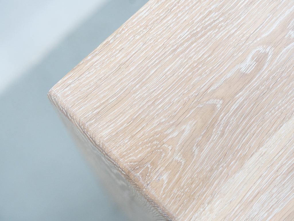 Oak Console table with Drawers Top Detailed Texture View 6