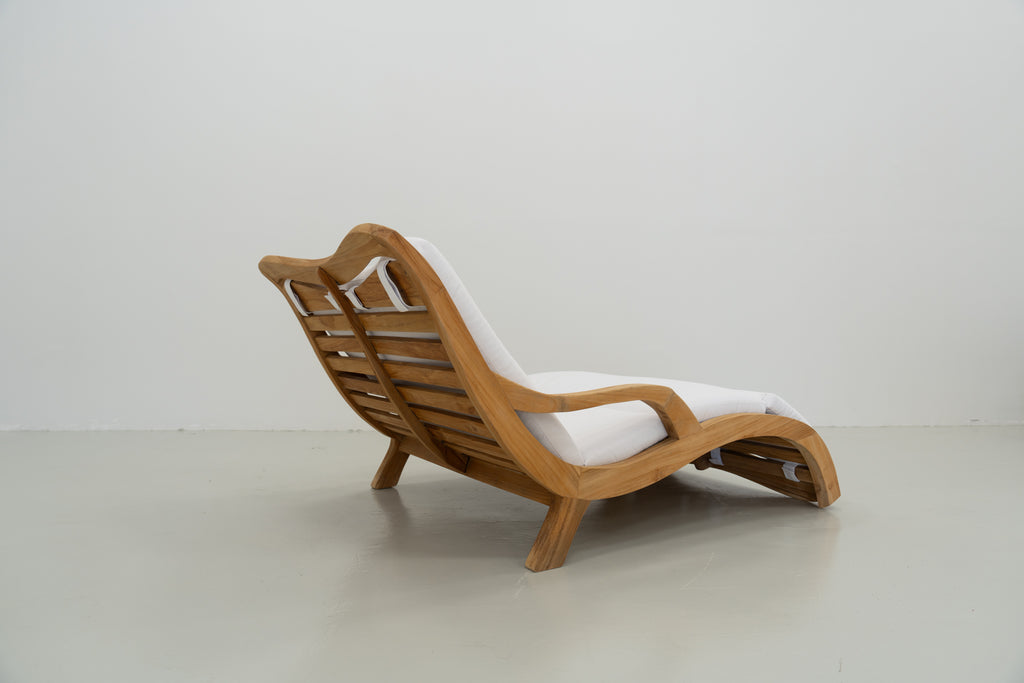 Oceana Wave Teak Lounger Perspective View 11