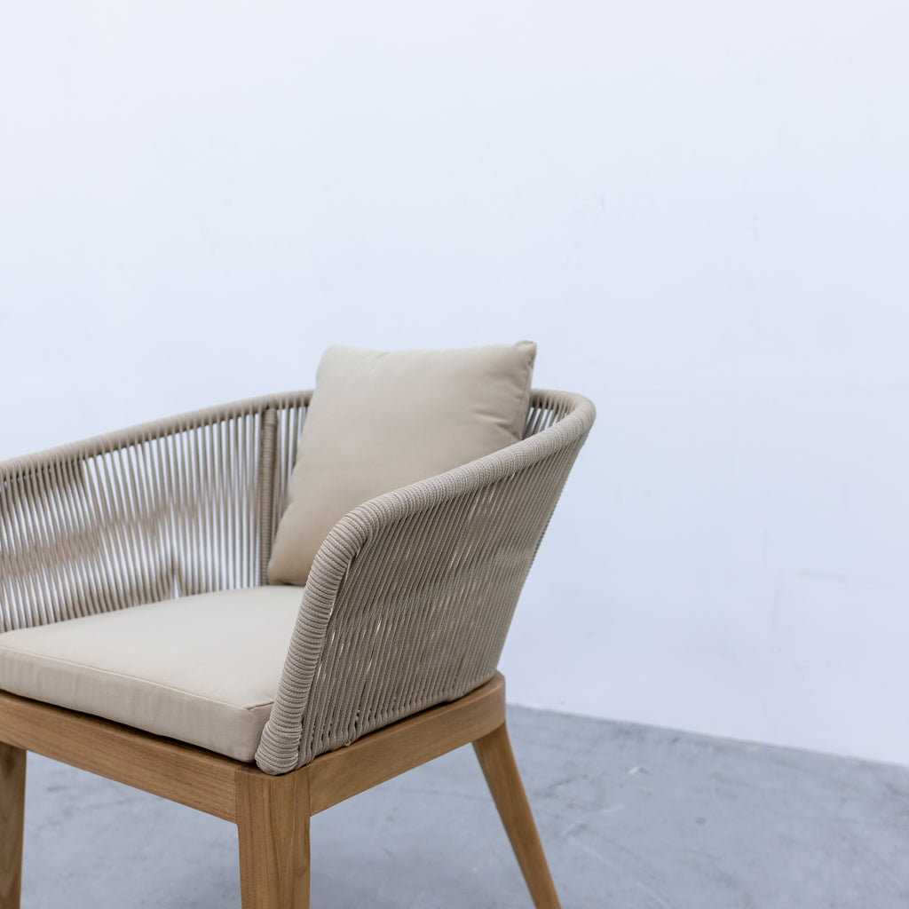 Oslo Dining Chair Side view 4