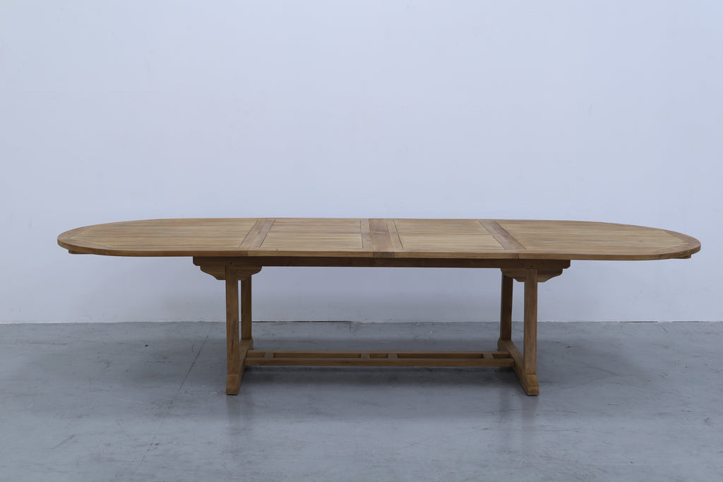 Oval Extendable Garden Dining Table