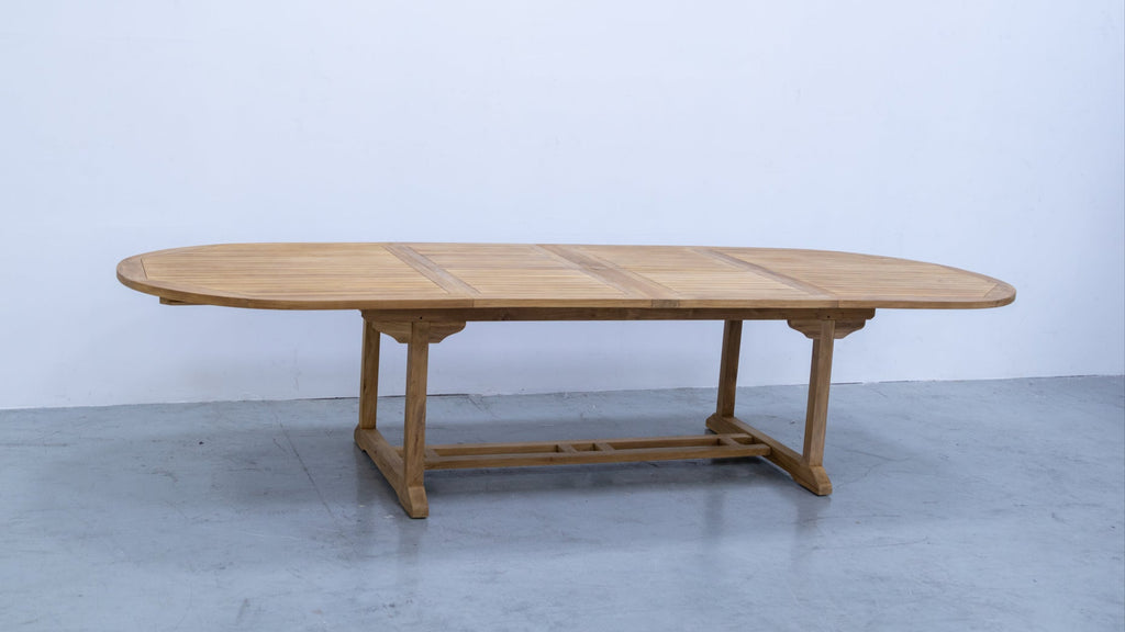 Oval Extendable Garden Dining Table