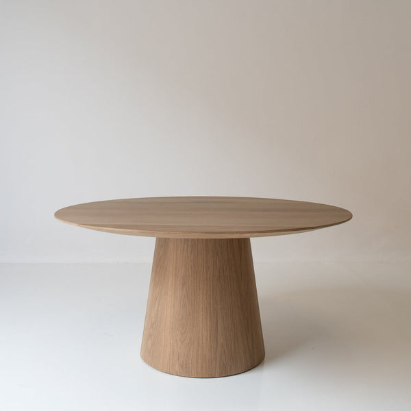 Parker Round Oak Dining Table Front View 1