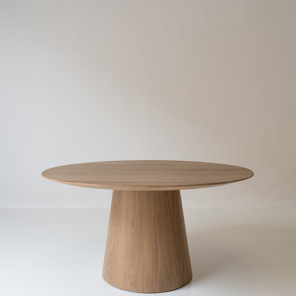 Parker Round Oak Dining Table Front View 2