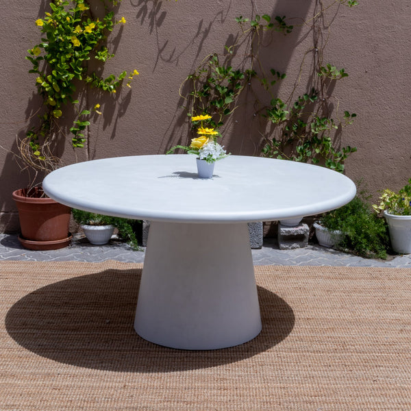 Round Micro Concrete Dining Table