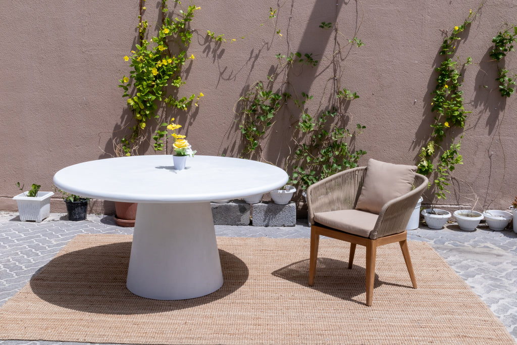 Round Micro Concrete Dining Table