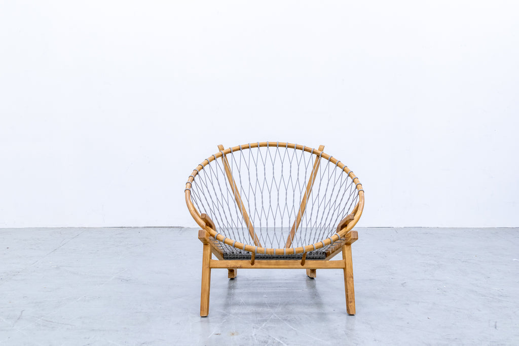 Round Ring Rope & Teak Chair Front view