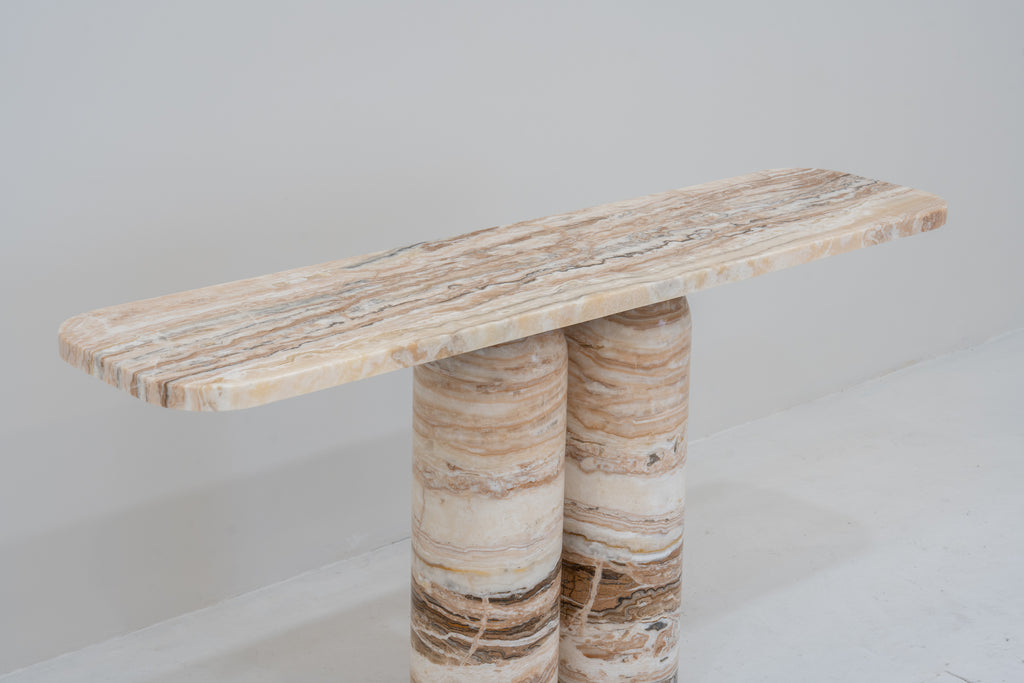 Sahara_Onyx_Console_Table_Perspective_View_3