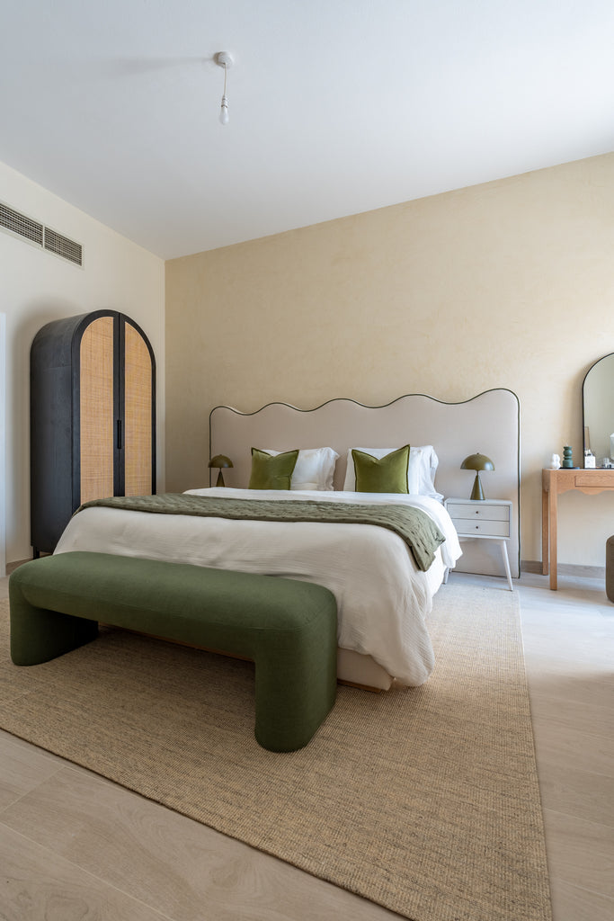 Skoggen Wave Bed Front view 6