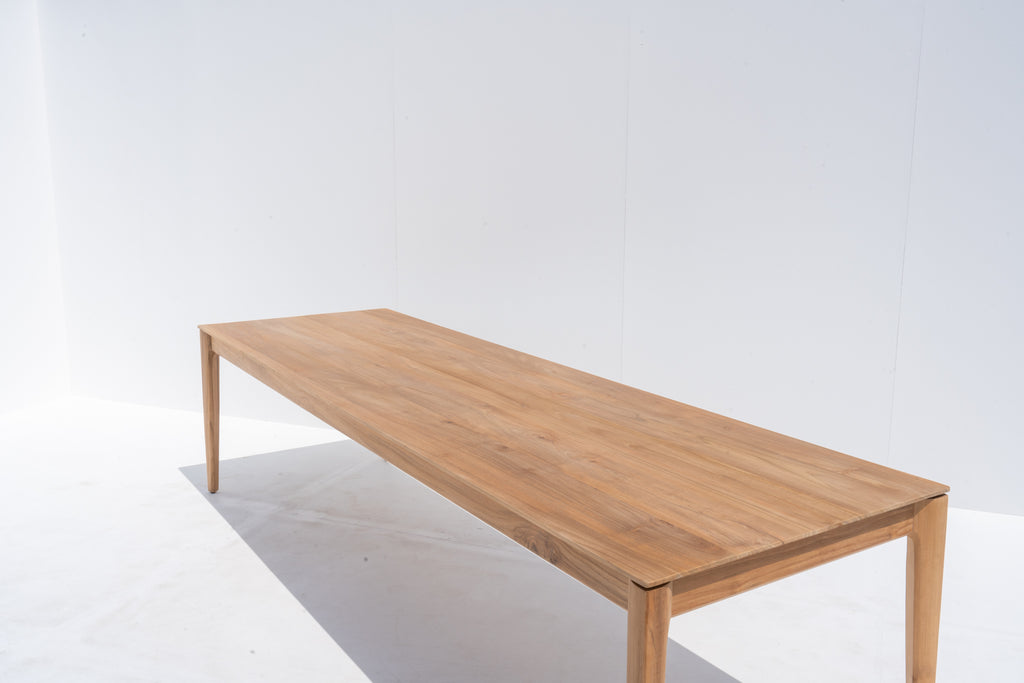 Skov Teak Dining Table Detailed Top Texture View 2