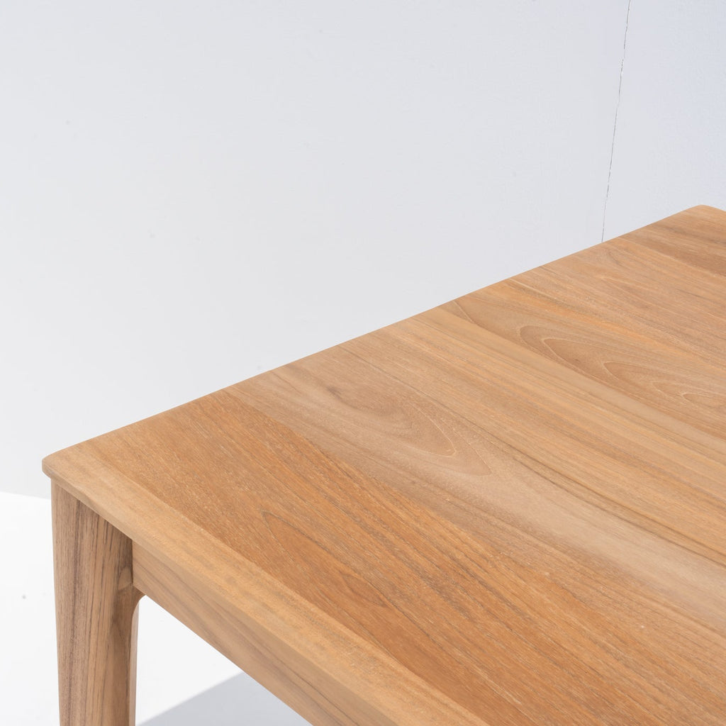 Skov Teak Dining Table Detailed Top Texture View 4