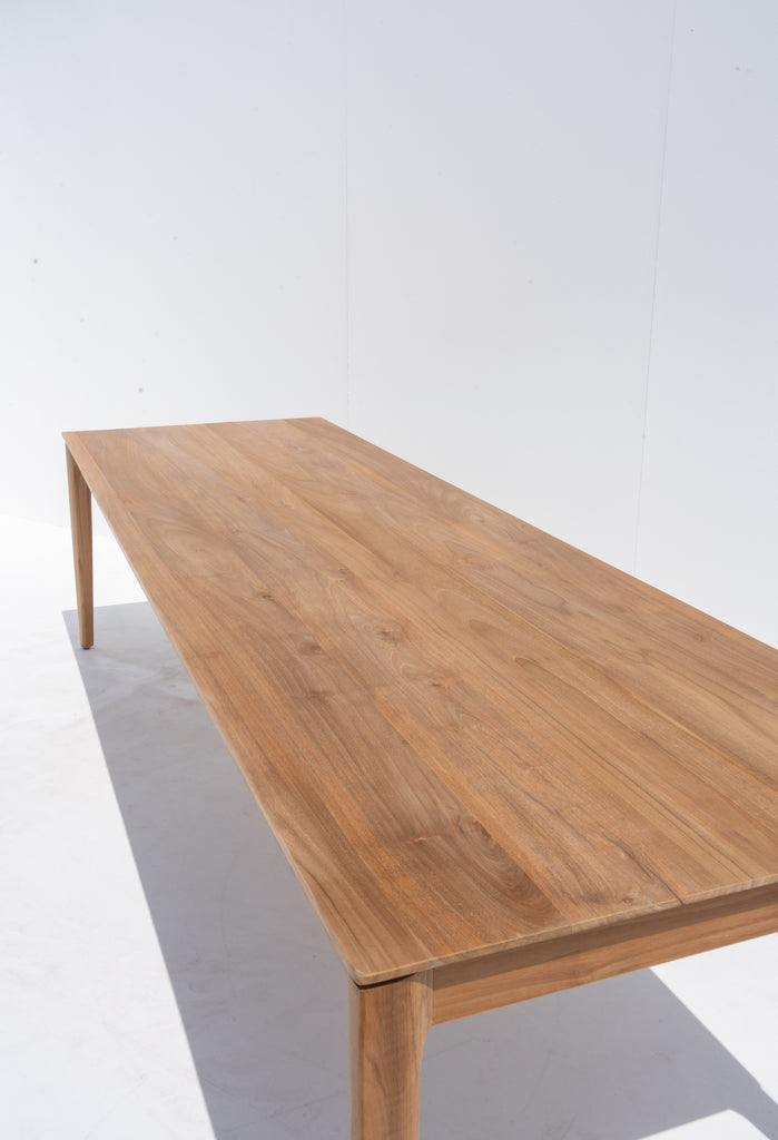 Skov Teak Dining Table Detailed Top Texture View 7