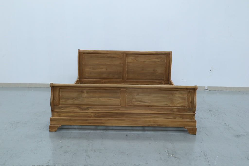 Sleigh Bed Front view 2