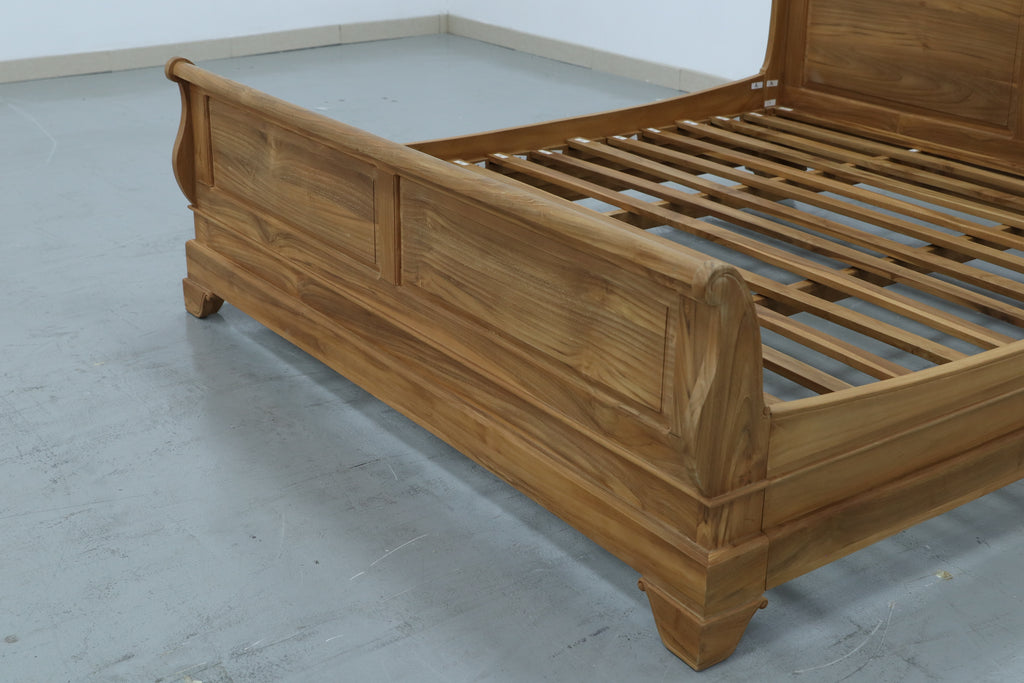 Sleigh Bed Side view 17