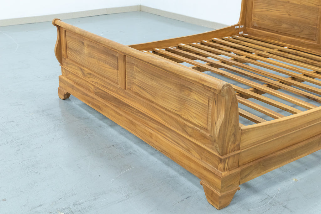 Sleigh Bed Side view 7