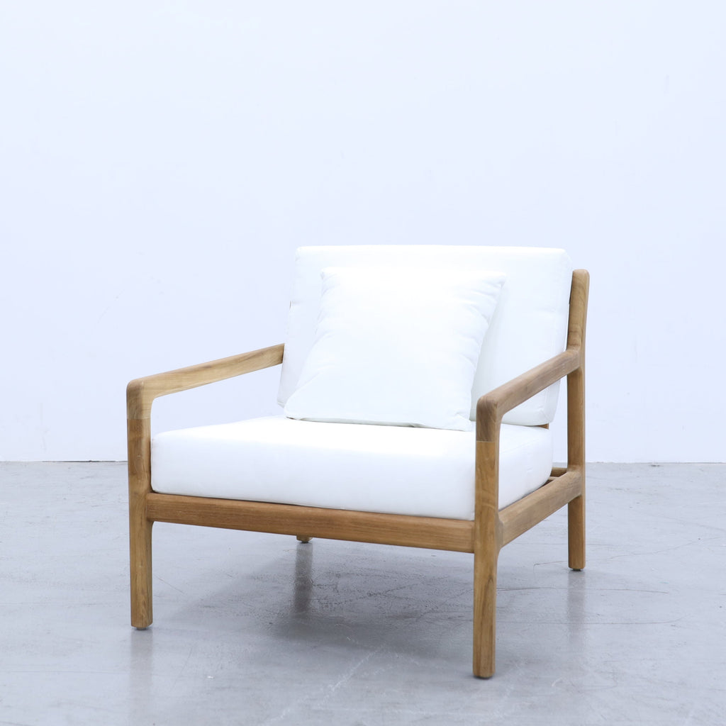 Slope Single Seater Chair Side view
