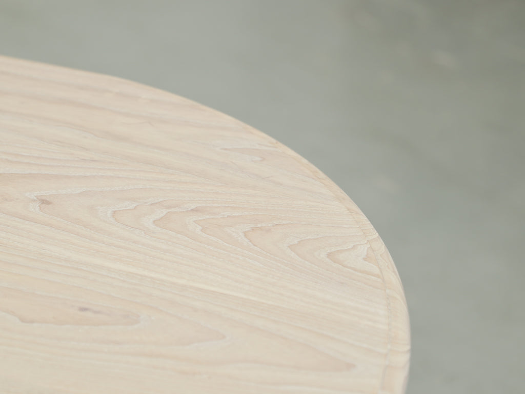 Soleil Oval Dining Table Detailed Top Texture View 5