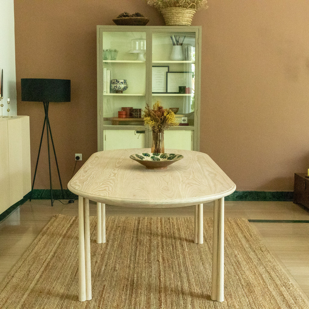 Soleil Oval Dining Table Indoor Perspective View 4