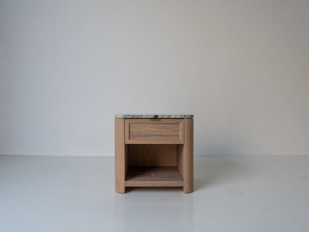 Sorrento Marble & Oak Nightstand – Cipollino Green Front View 1