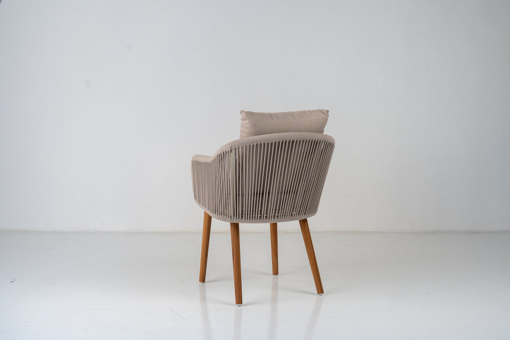 Vela Dining Chairs Perspective View 4