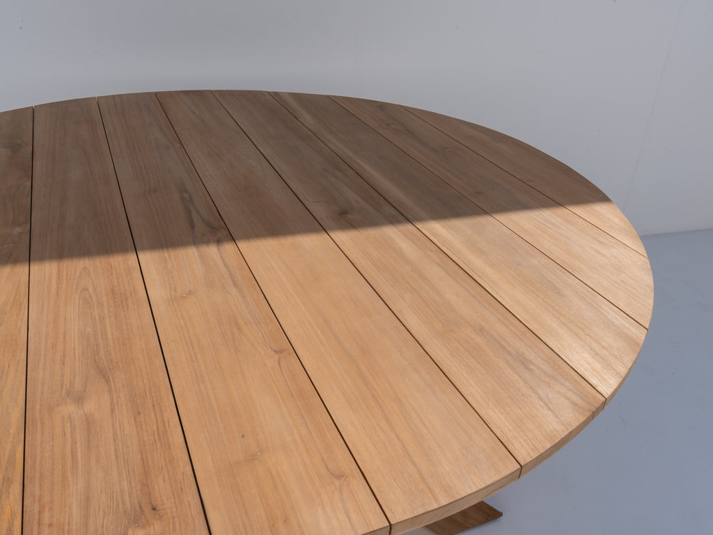 Windsor Teak Round Dining Table