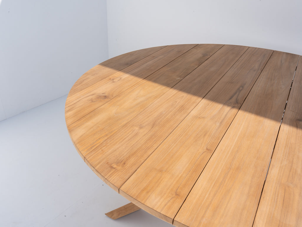 Windsor Teak Round Dining Table