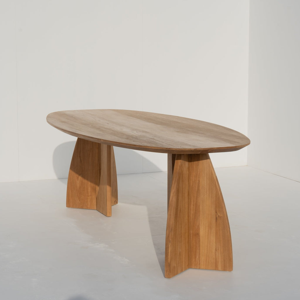 Zephyr Teak Dining Table Perspective View 3