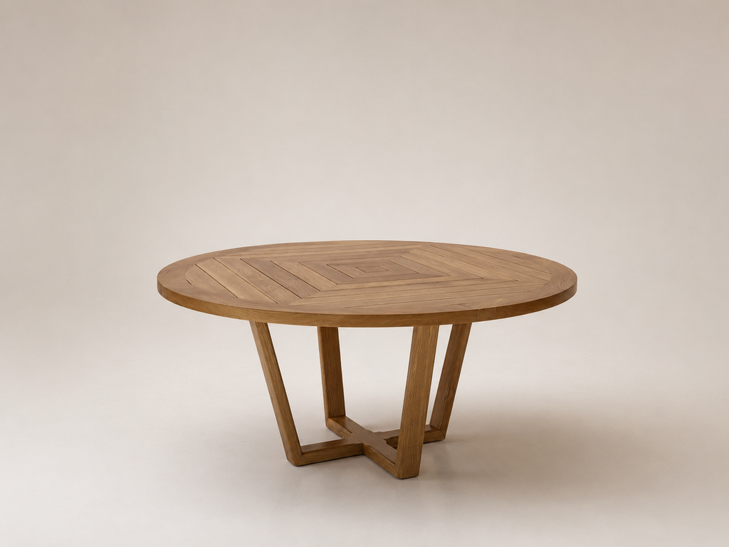 Eik Outdoor Dining Table in Dubai