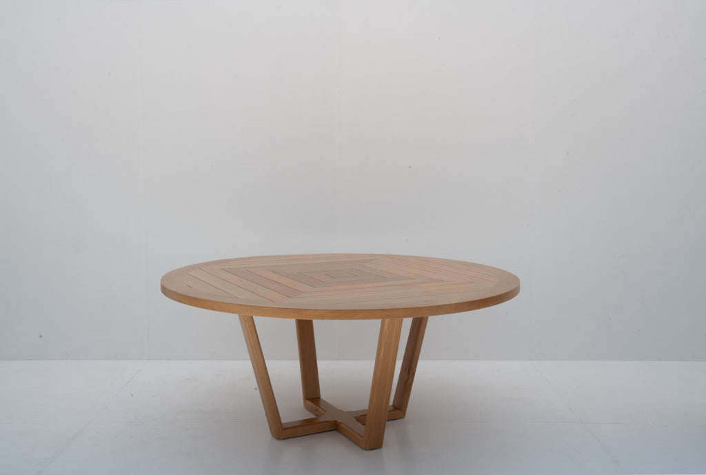 Eik Outdoor Dining Table in Dubai